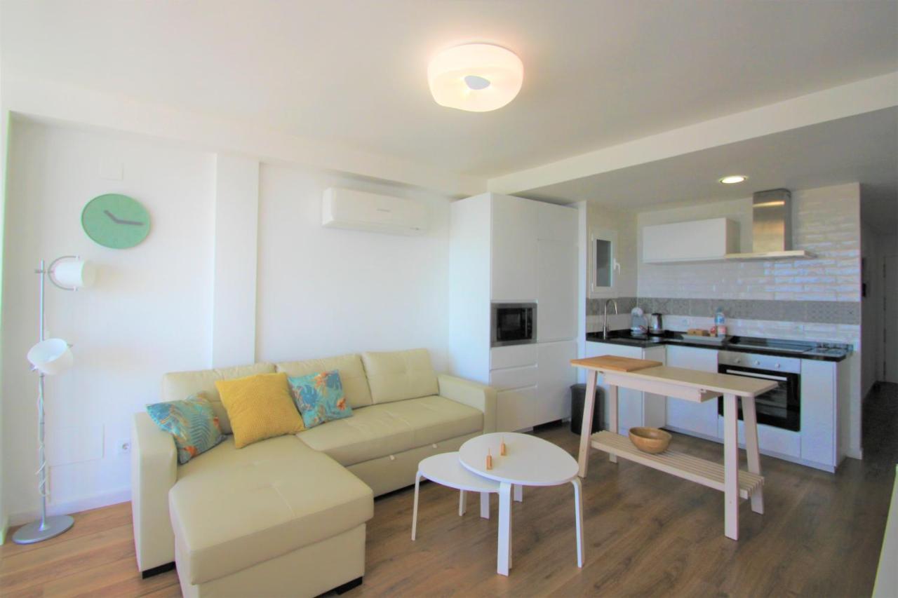 City Sea Views Apartment Аликанте Екстериор снимка