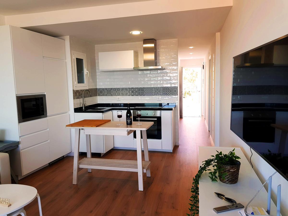 City Sea Views Apartment Аликанте Екстериор снимка
