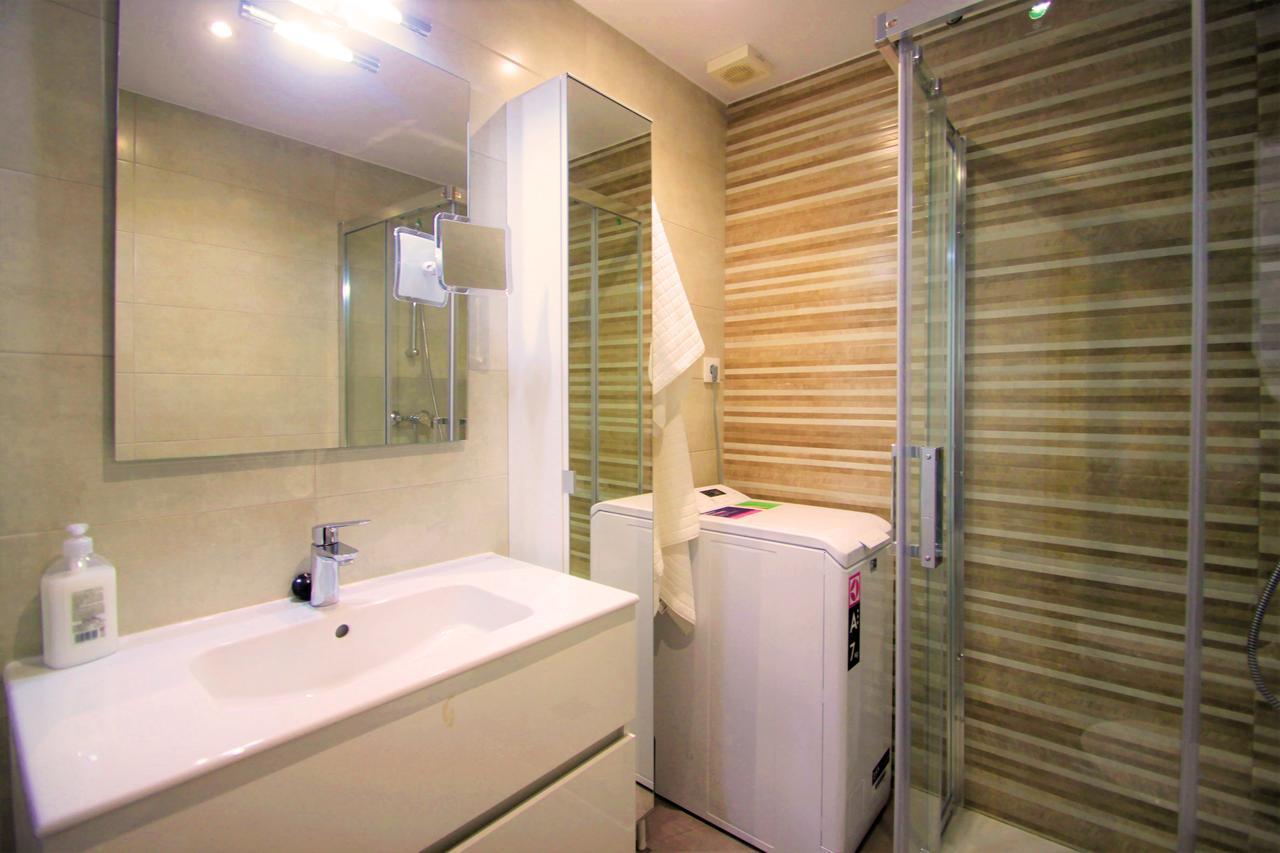 City Sea Views Apartment Аликанте Екстериор снимка