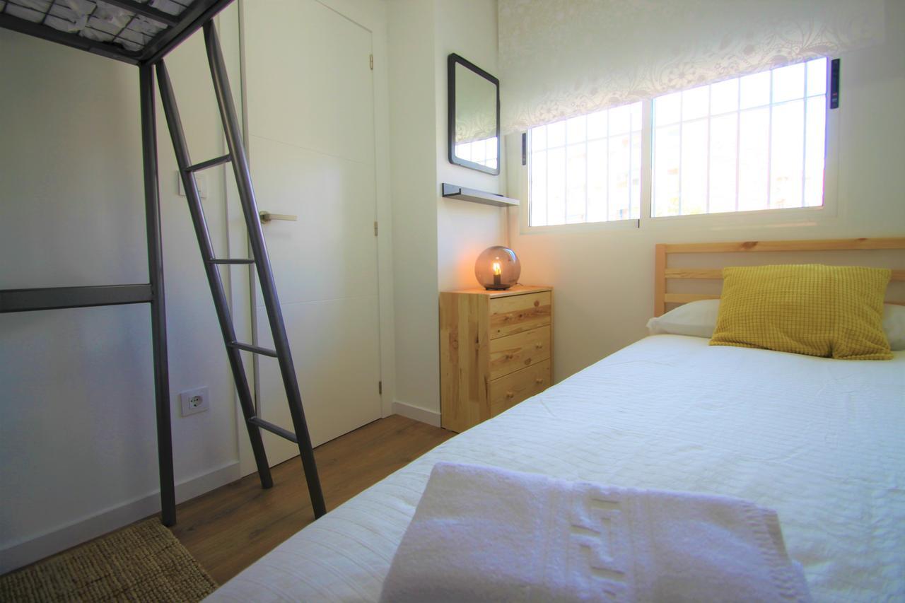 City Sea Views Apartment Аликанте Екстериор снимка